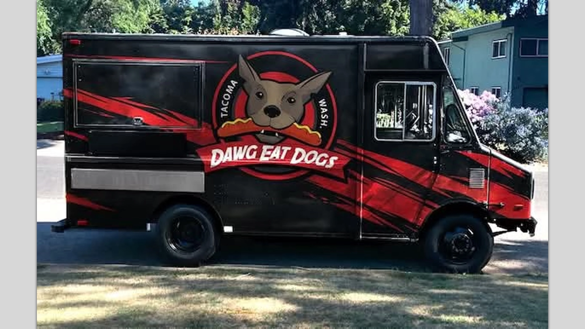 Dawg Eat Dogs Food Truck @ Fill’s